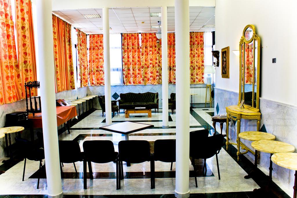 Hotel Palace Nardo Рим Экстерьер фото